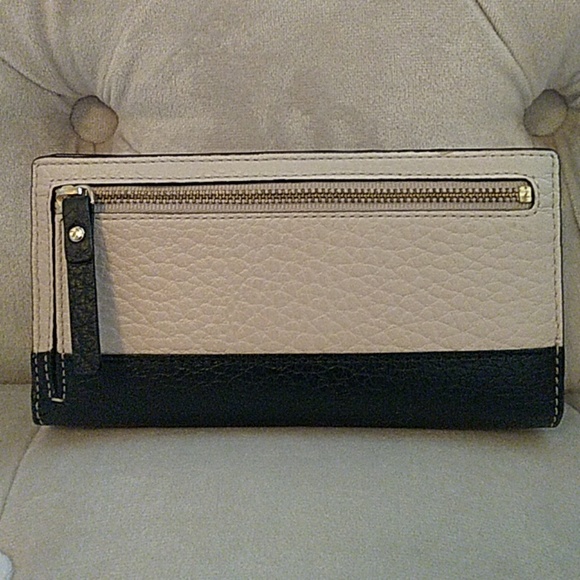 💥SALE KateSpade|StacySouthportAvenuewallet w/snap - Picture 2 of 4